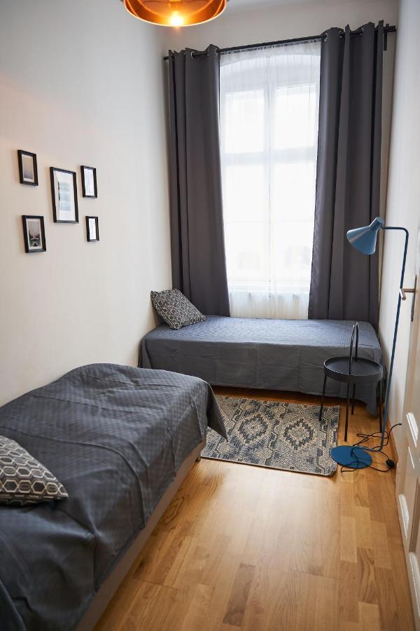 Fancy Home For 5 With Self-Check-In At Spittelberg Вена Экстерьер фото