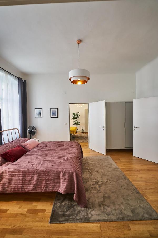 Fancy Home For 5 With Self-Check-In At Spittelberg Вена Экстерьер фото